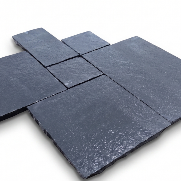 Kamień Kadappa Black Limestone Bębnowany French Pattern 0,742m2
